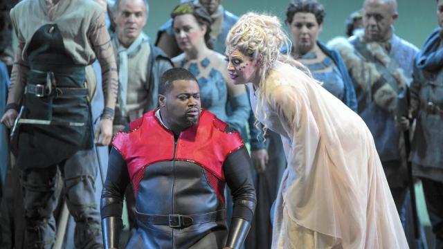 ct-lyric-norma-review-3-jpg-20170129