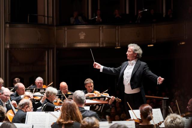 CLO093017_237_select