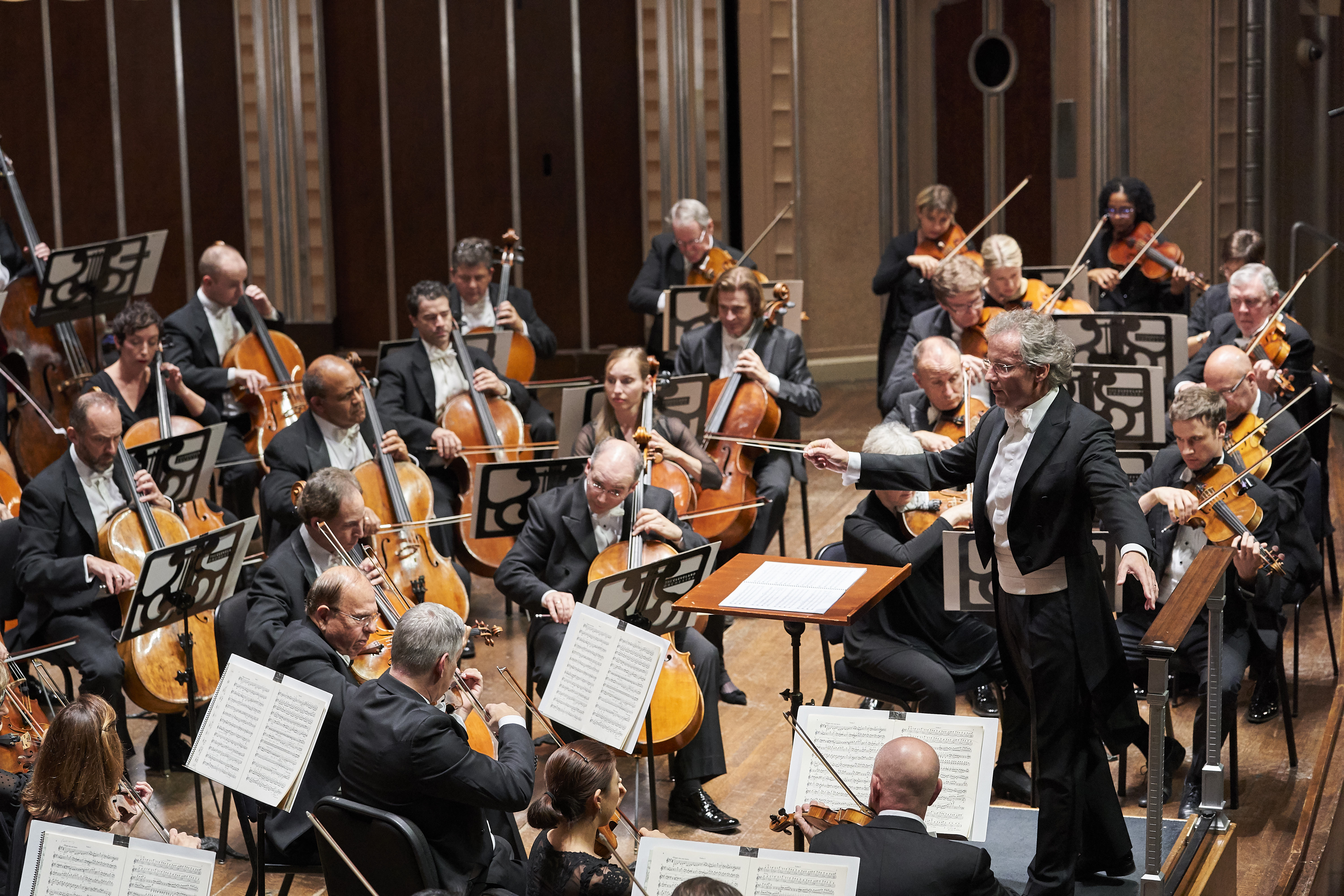 CLO093017_322_select