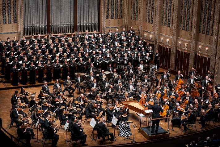 CLO011818_212_select